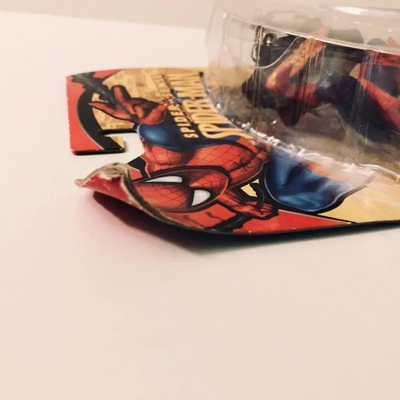 Spider Man Keychain with Web Climbing Action  Spider Sense Spiderman - Picture 16 of 16